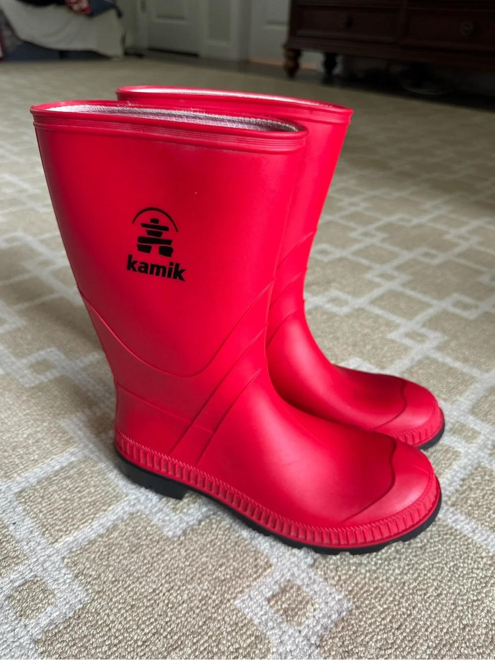 Kamik Waterproof Rubber Rain Boots Bright Red Black Lug Sole Kids Size 5
